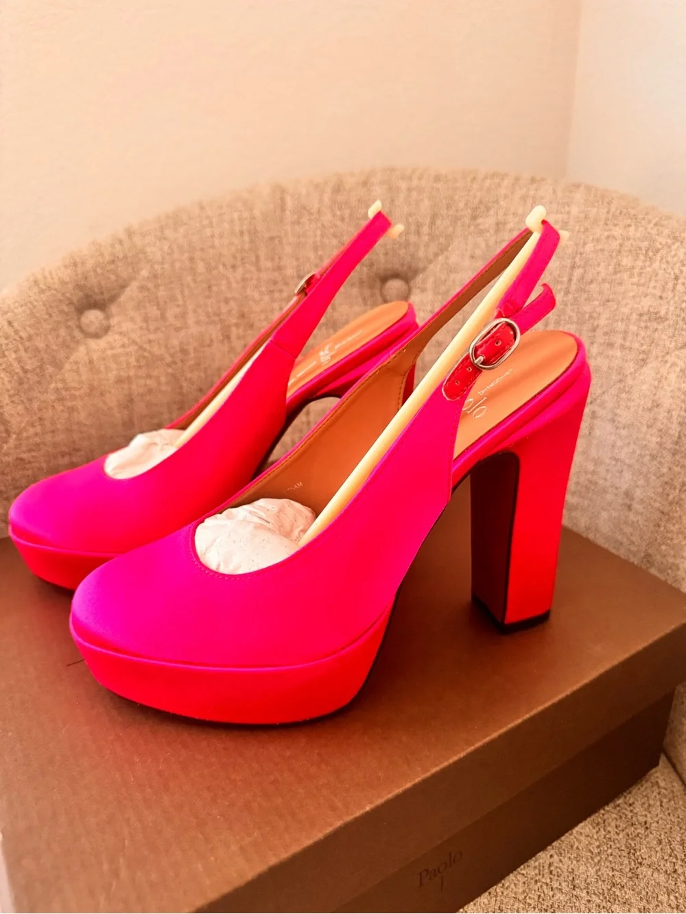 Linea  Paolo Women’s Fuchsia Platform Slingback Pumps size 6.5 NWT